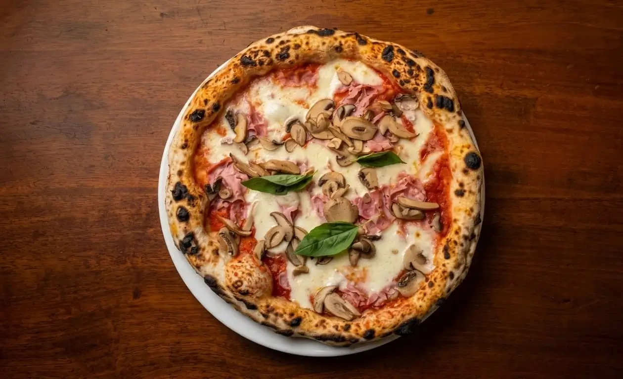 Cotto and Funghi pizza